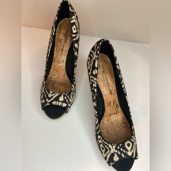 Christian Siriano~Abstract Brown/Cream Cork-Look Stiletto Heels~Peep Toe~Size 9W - Picture 6 of 16